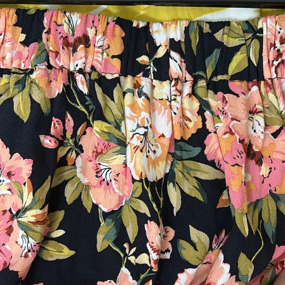 Brand new Loft XS midi skirt - Picture 2 of 3